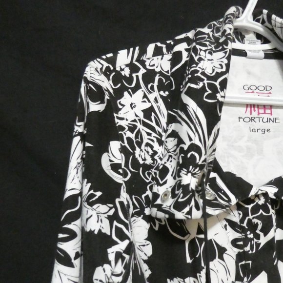 GOOD FORTUNE | large | Black and White Floral Snap Button-Up Jacket | NWOT - Picture 4 of 16